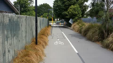 Roading/Streets, a report photo