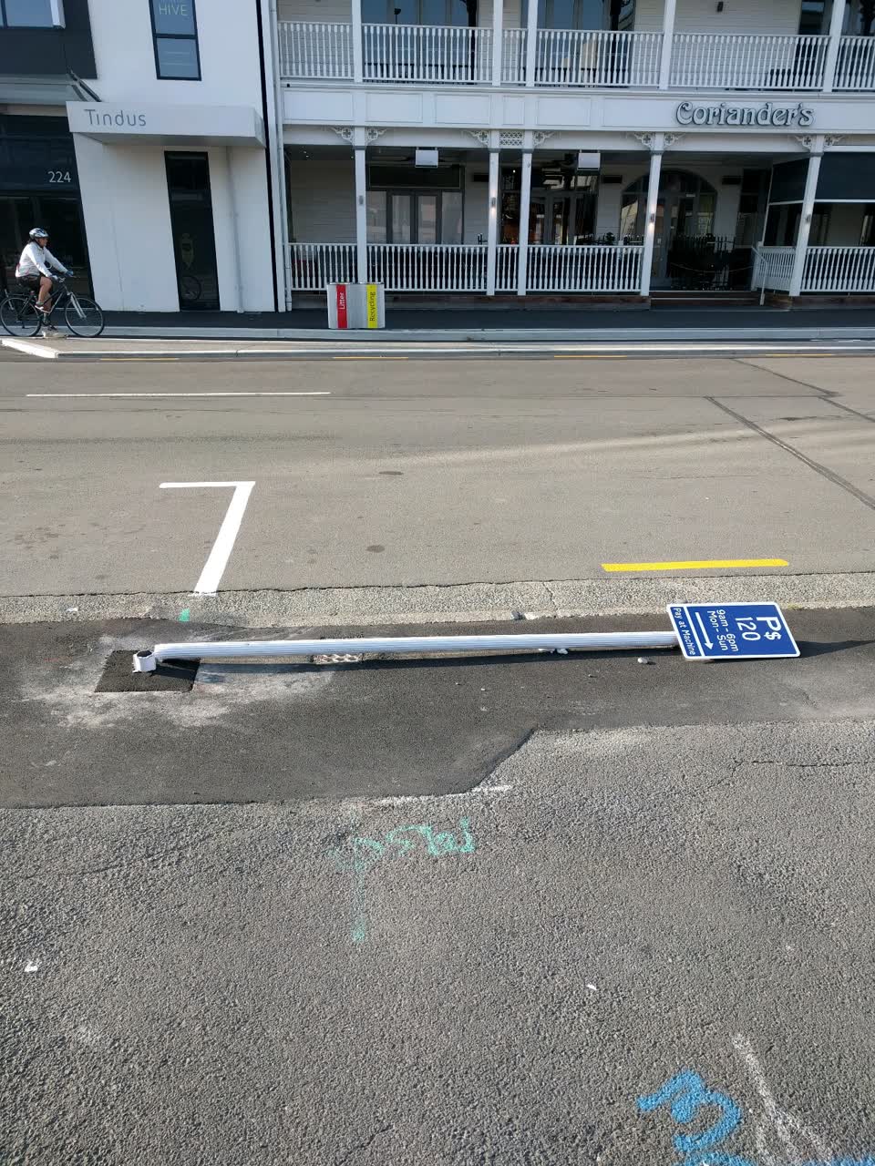 The photograph attached to this roading/streets report