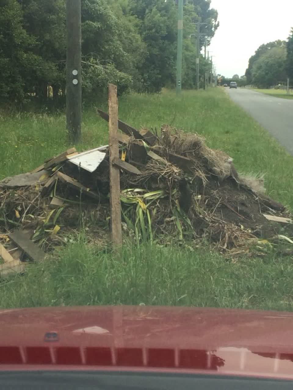 The photograph attached to this roading/streets report