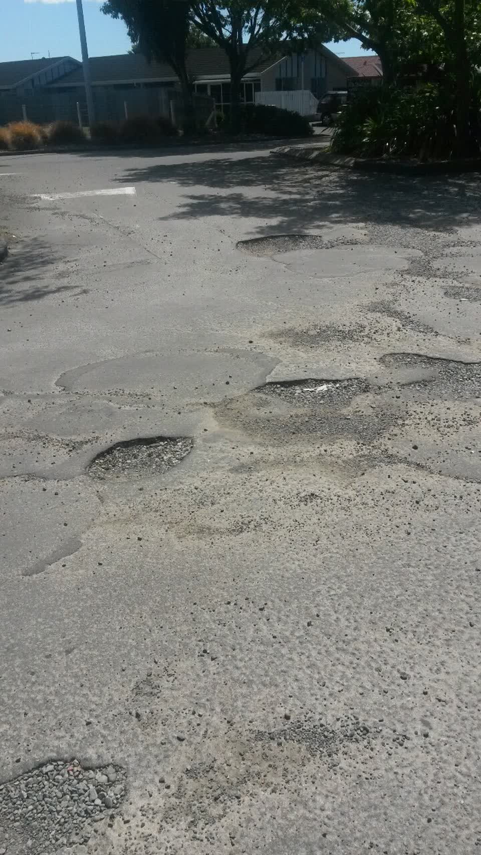 The photograph attached to this roading/streets report