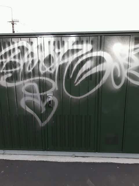 Graffiti, a report photo