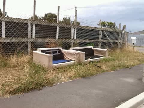Rubbish/Recycling, a report photo