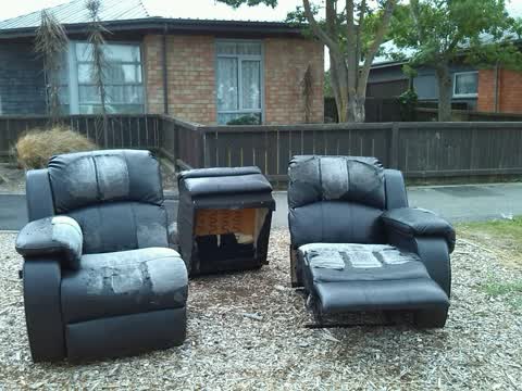 Rubbish/Recycling, a report photo