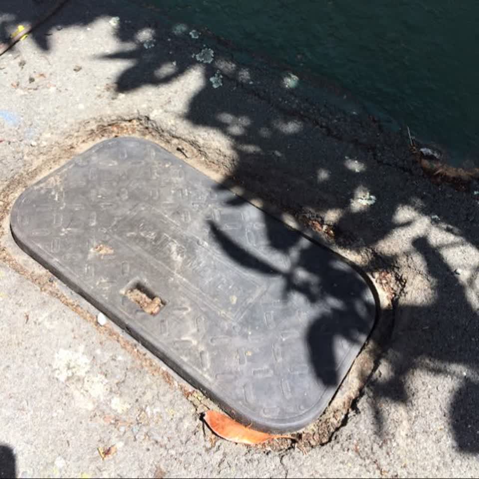 The photograph attached to this water supply report