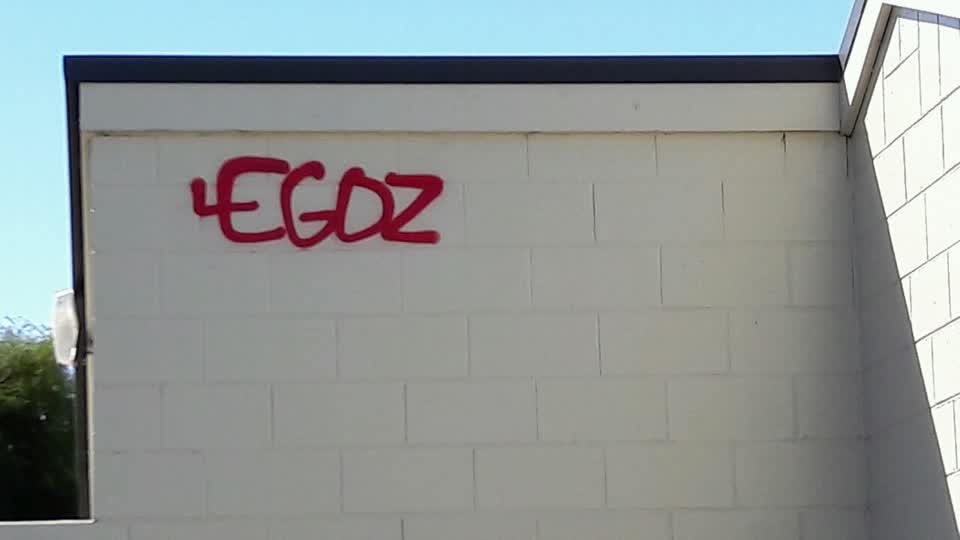 The photograph attached to this graffiti report