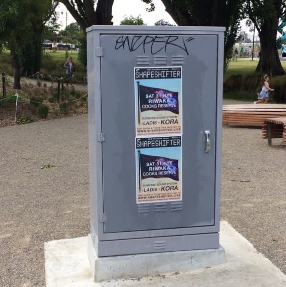 The photograph attached to this graffiti report