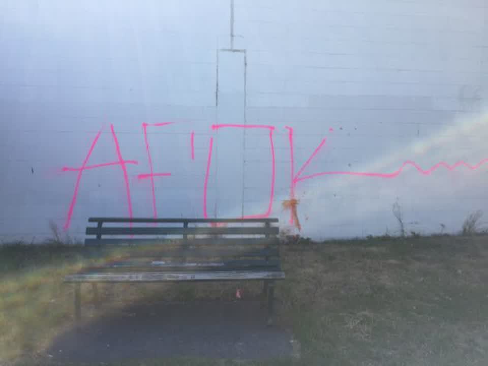 The photograph attached to this graffiti report