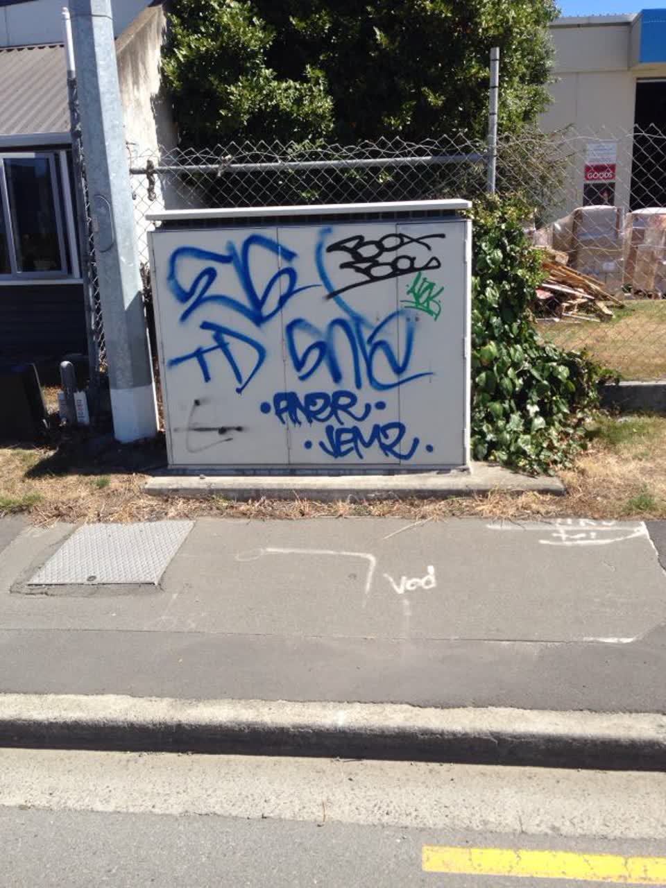 The photograph attached to this graffiti report
