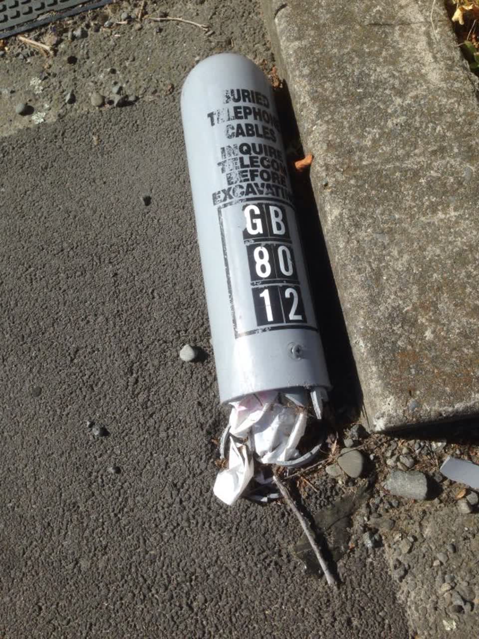 The photograph attached to this roading/streets report