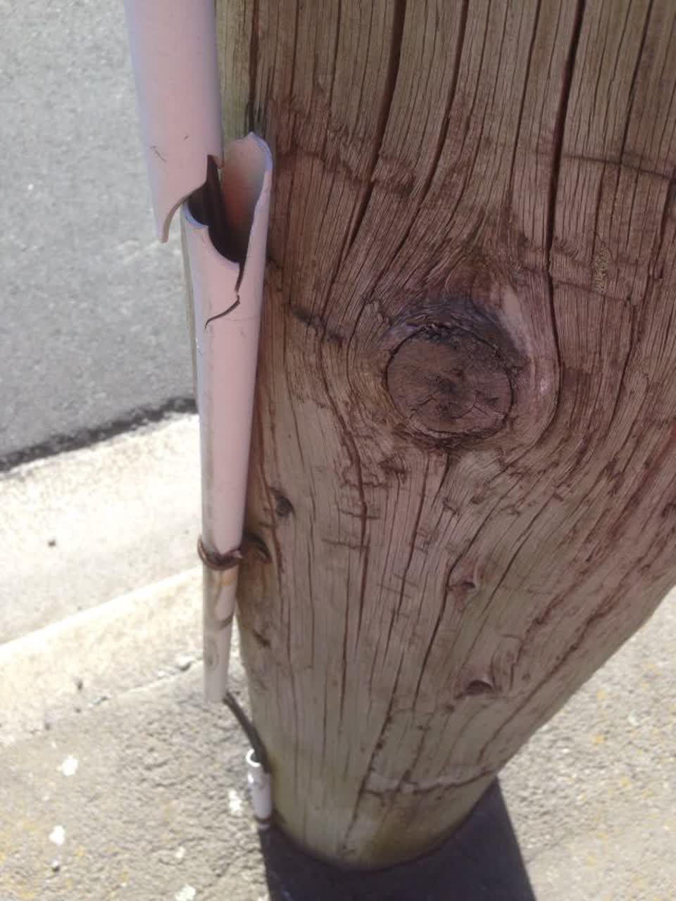 The photograph attached to this roading/streets report