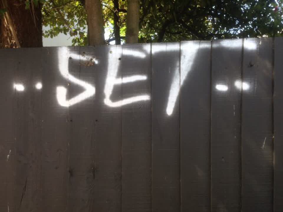 The photograph attached to this graffiti report