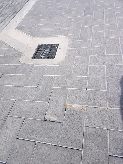 Roading/Streets, a report photo