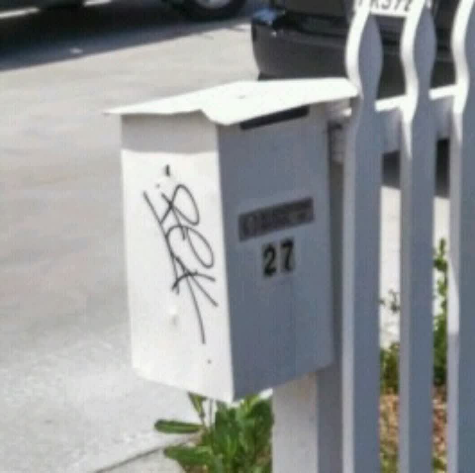 The photograph attached to this graffiti report