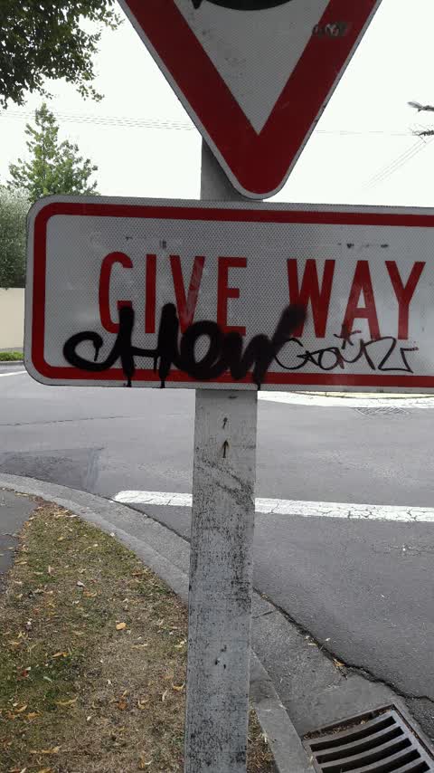 Graffiti, a report photo