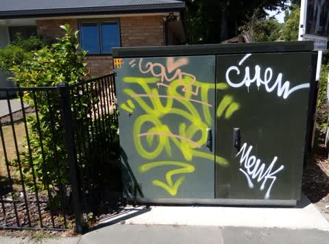 Graffiti, a report photo