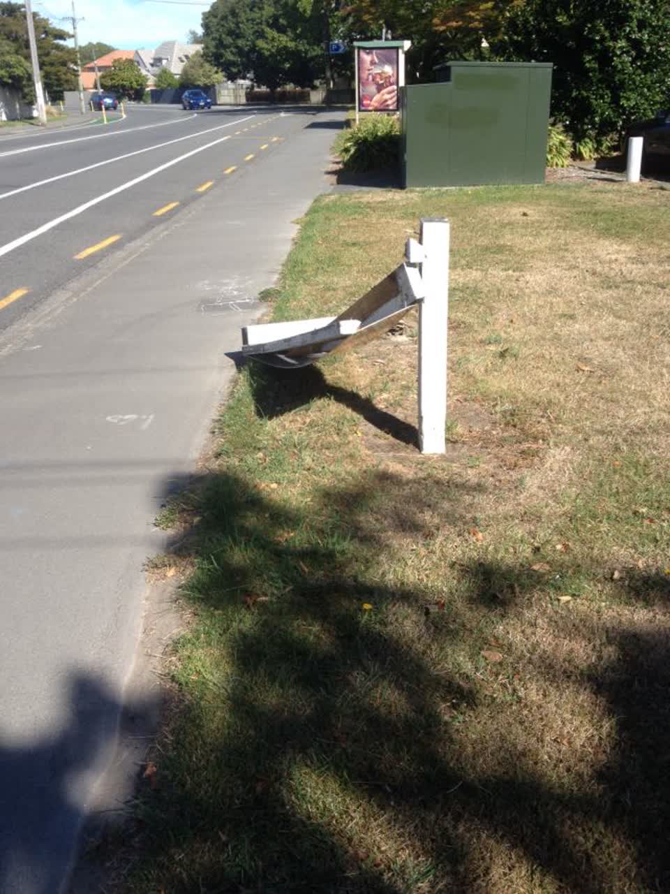 The photograph attached to this roading/streets report