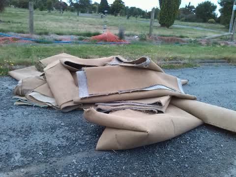 Rubbish/Recycling, a report photo