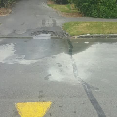 Roading/Streets, a report photo