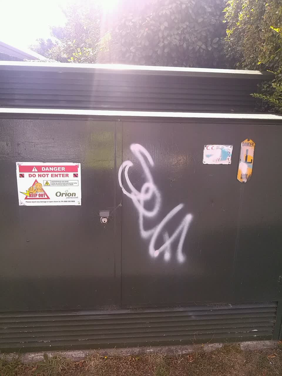The photograph attached to this graffiti report
