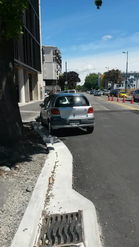 Roading/Streets, a report photo