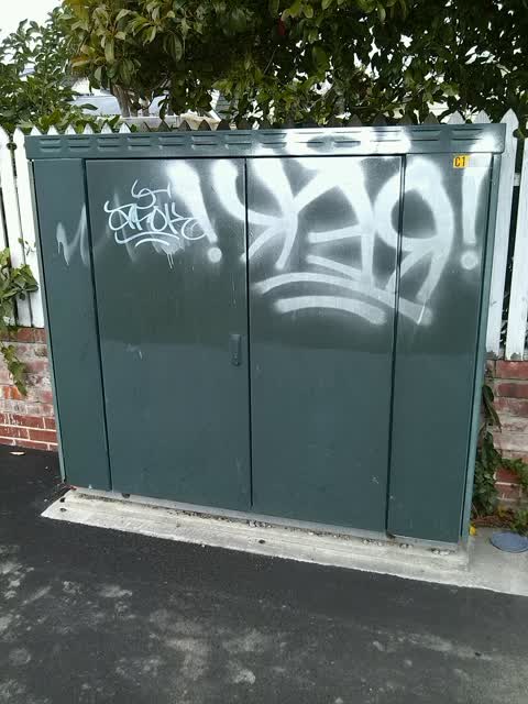 Graffiti, a report photo