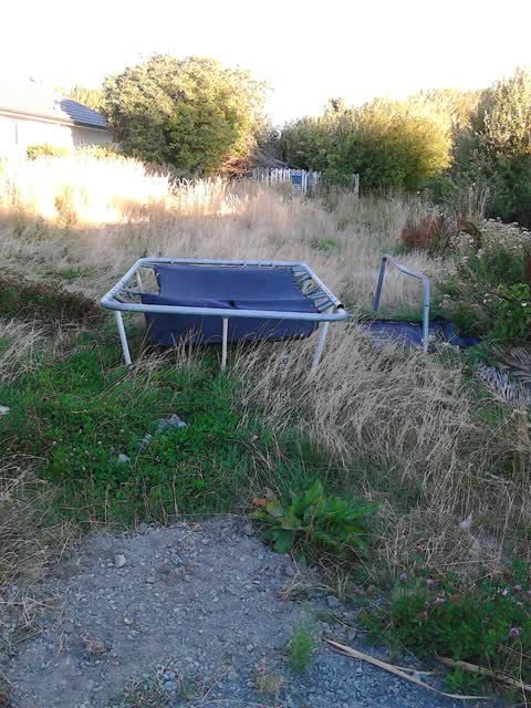 Rubbish/Recycling, a report photo
