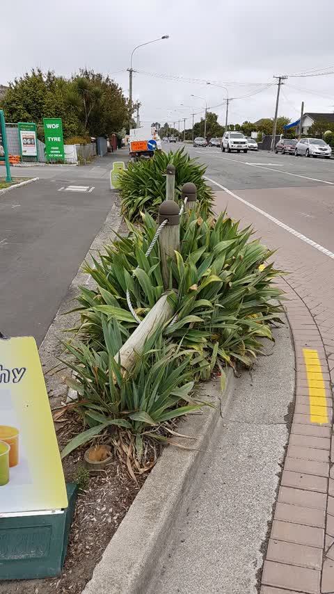 Roading/Streets, a report photo