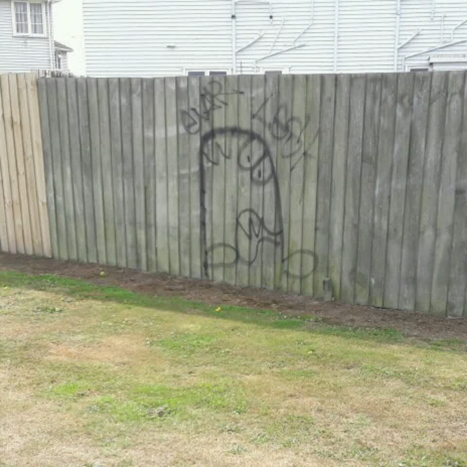 The photograph attached to this graffiti report