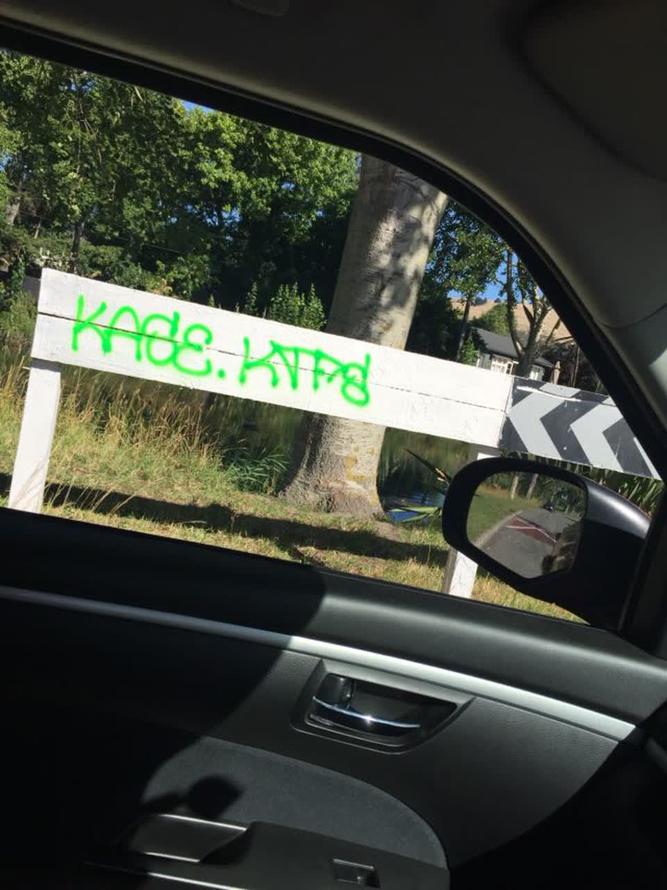The photograph attached to this graffiti report
