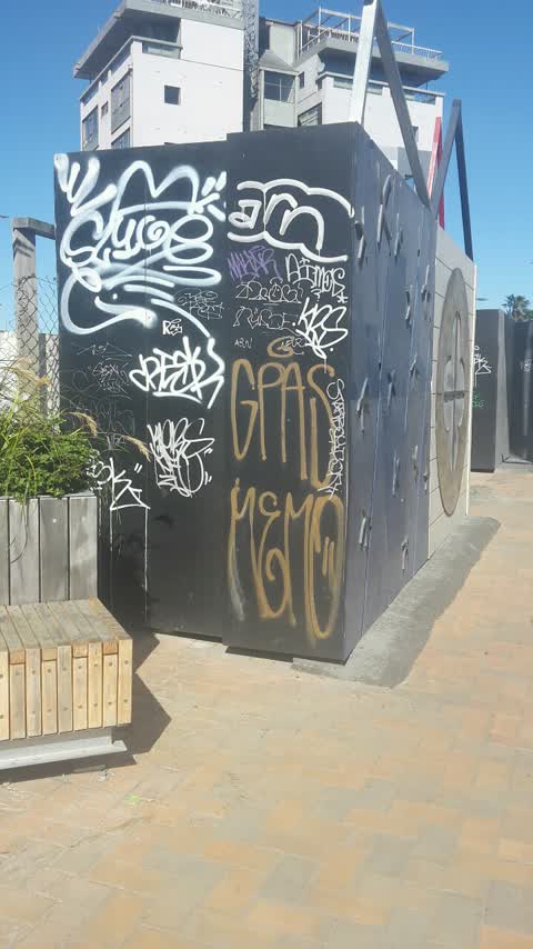 Graffiti — a report photo