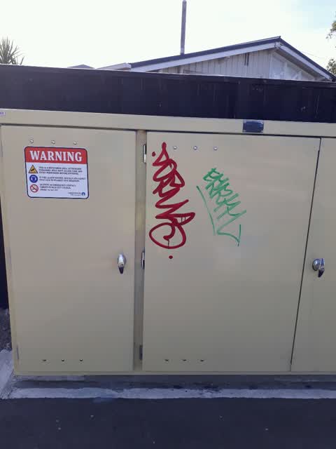 Graffiti, a report photo
