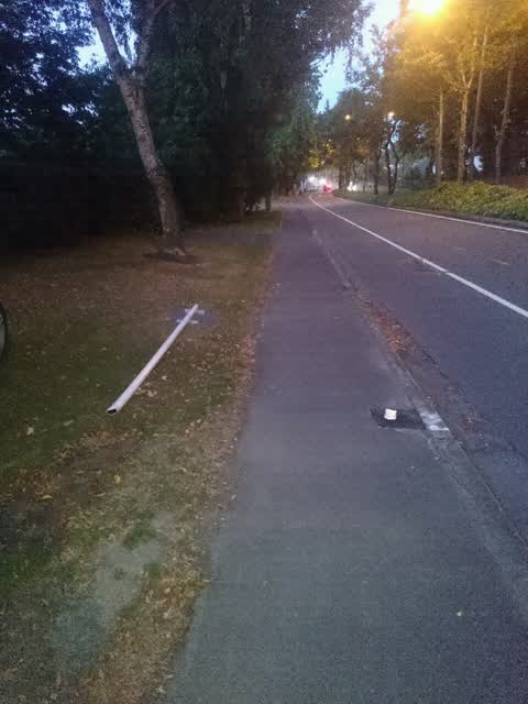 Roading/Streets, a report photo