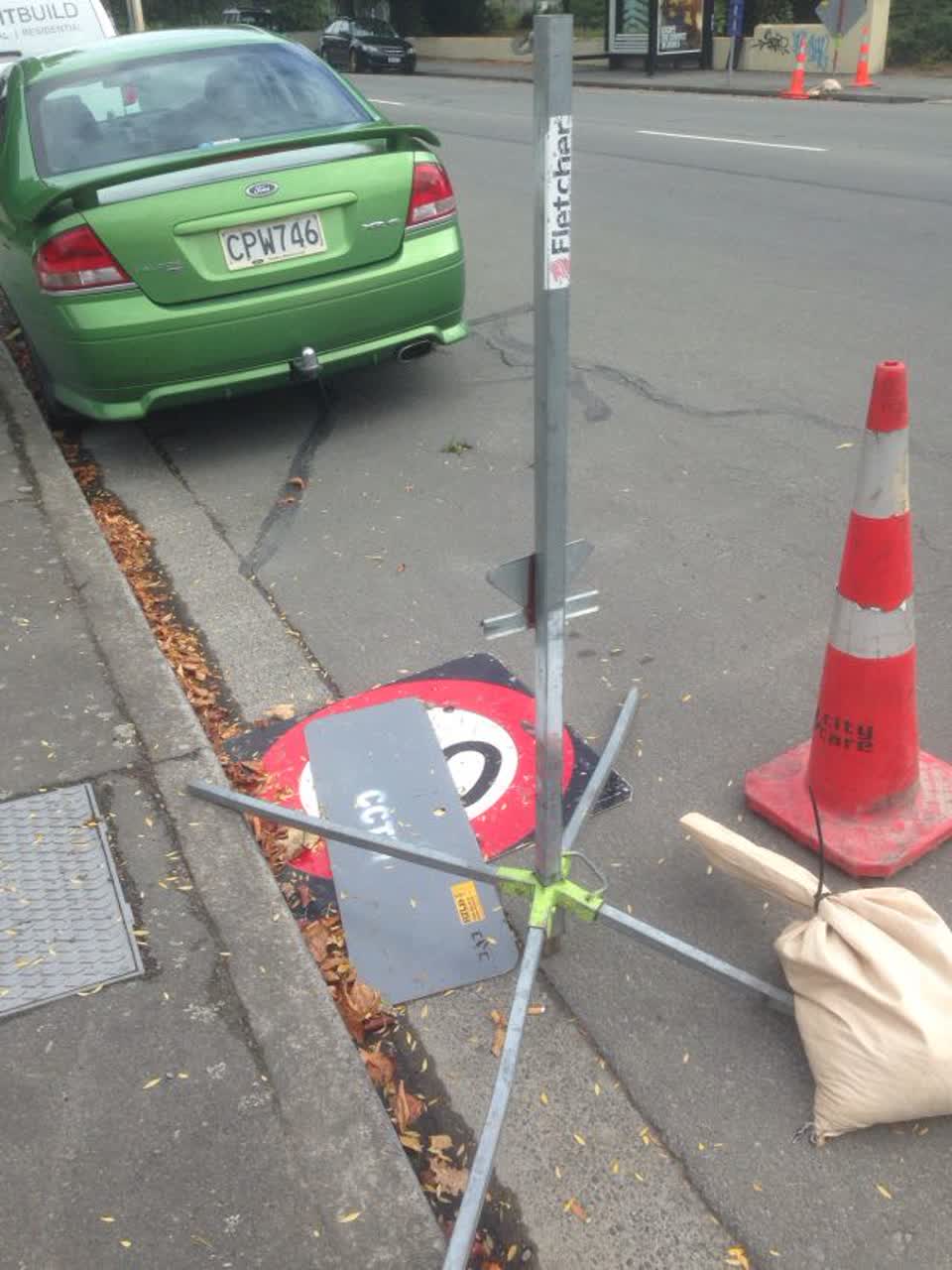 The photograph attached to this roading/streets report