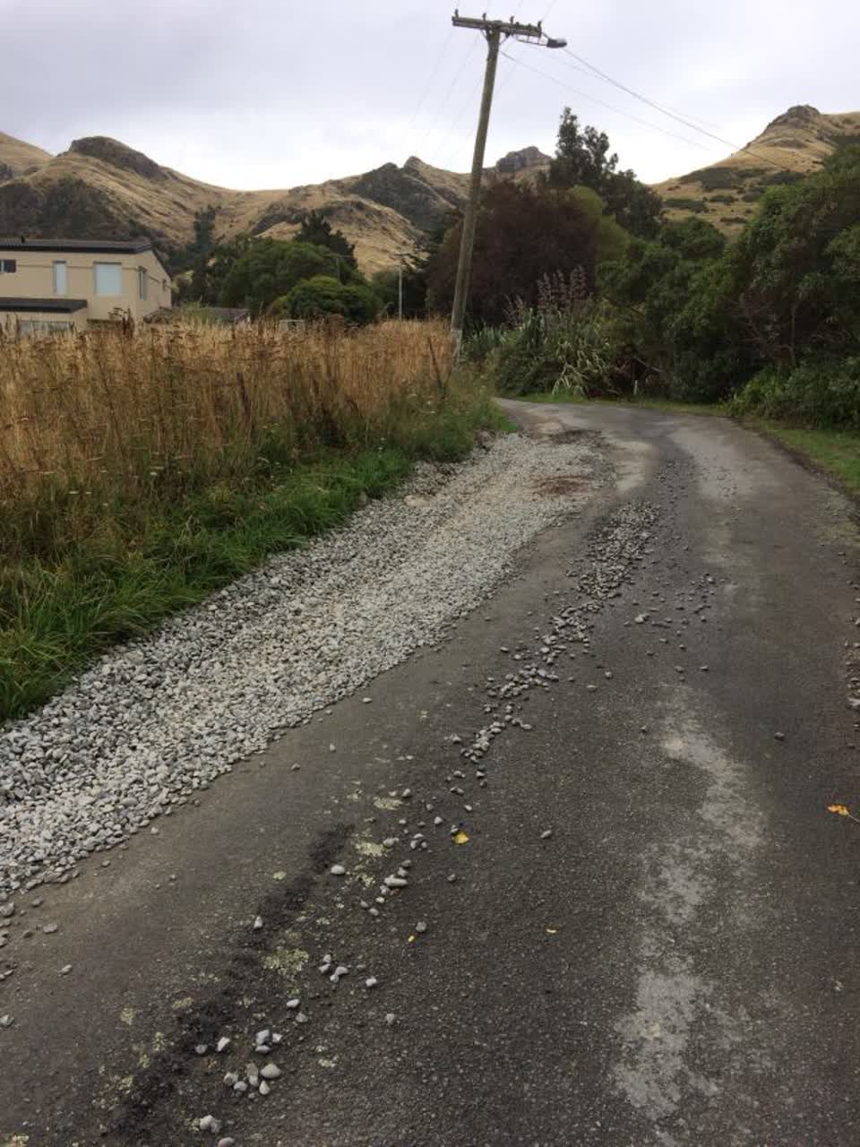 The photograph attached to this roading/streets report
