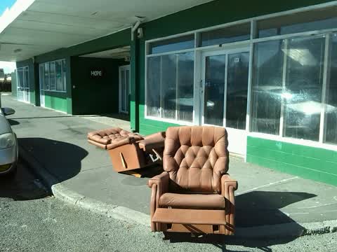 Rubbish/Recycling, a report photo