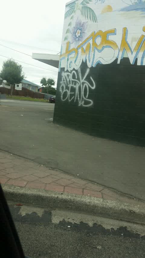 Graffiti, a report photo
