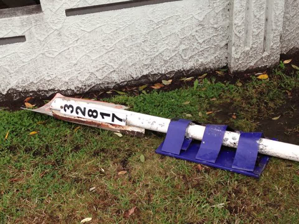 The photograph attached to this roading/streets report