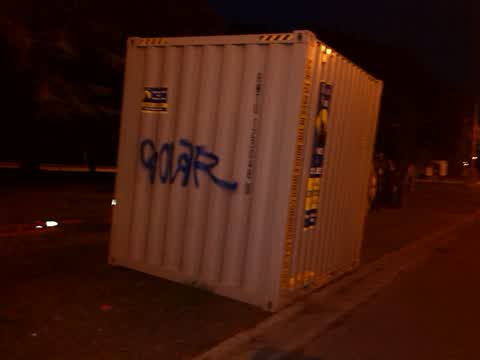 Graffiti, a report photo