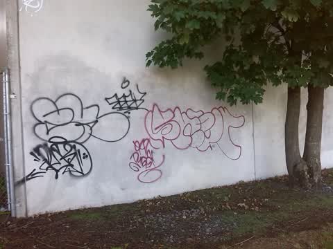 Graffiti, a report photo