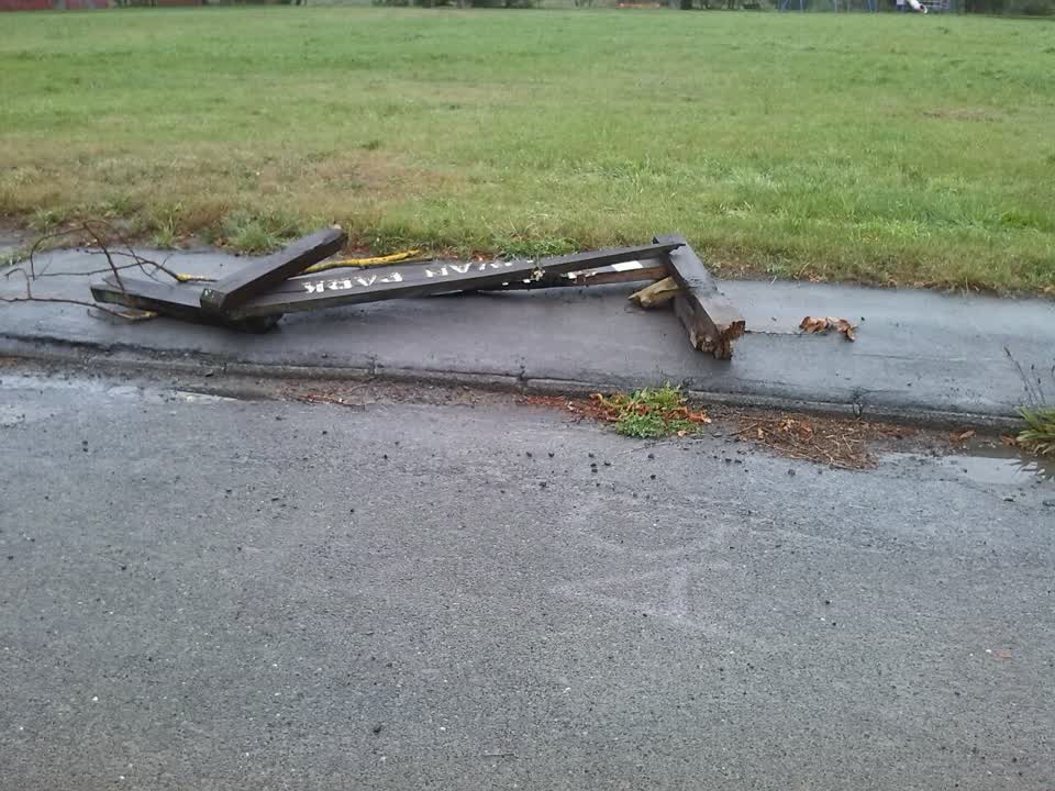 The photograph attached to this parks report