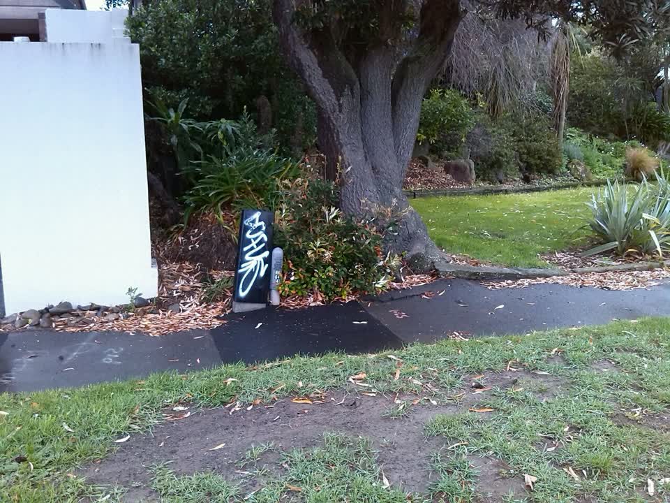 The photograph attached to this graffiti report