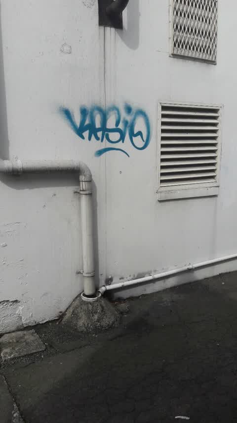 Graffiti, a report photo
