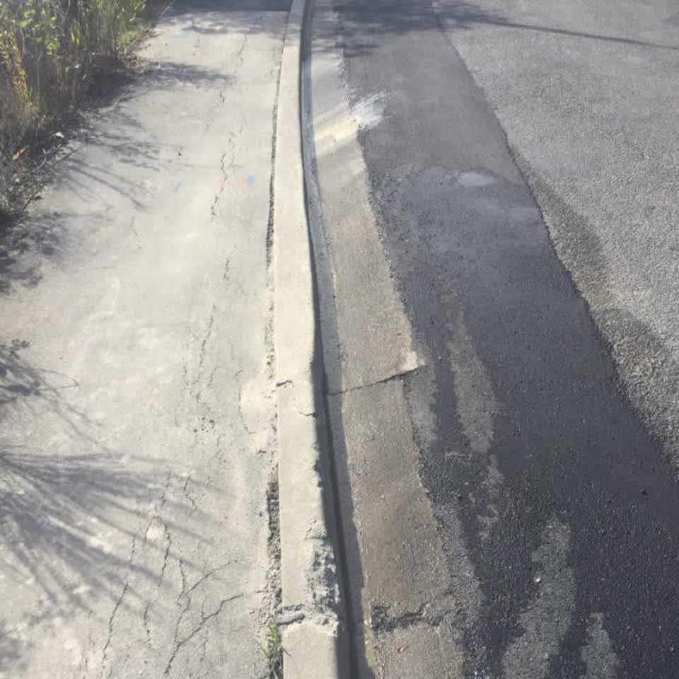 The photograph attached to this water supply report