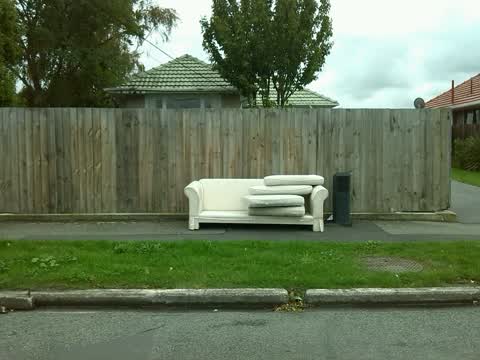 Rubbish/Recycling, a report photo