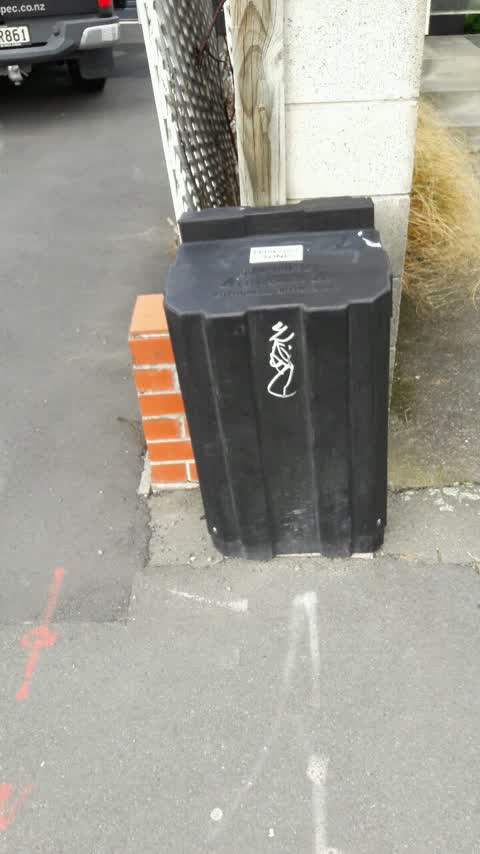 Graffiti, a report photo
