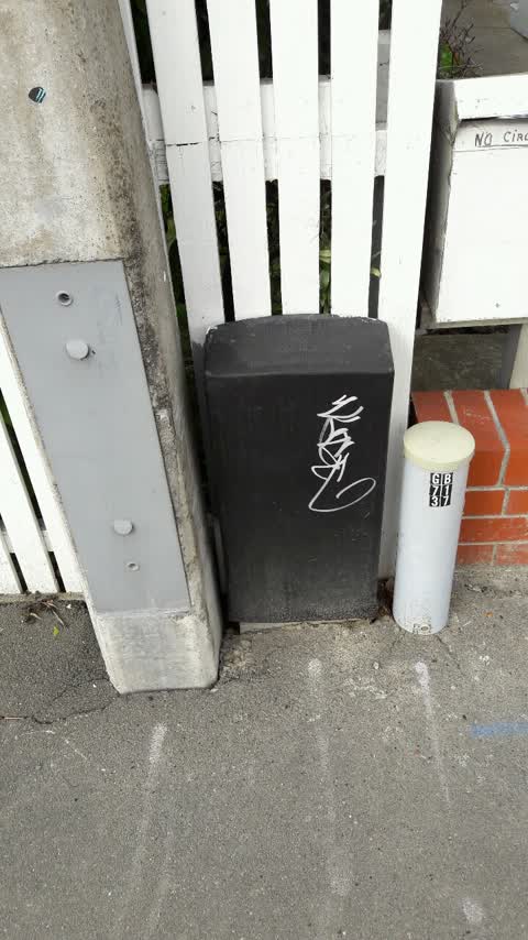 Graffiti, a report photo