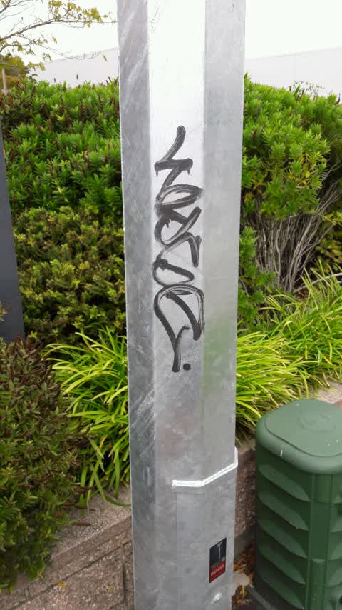 Graffiti, a report photo