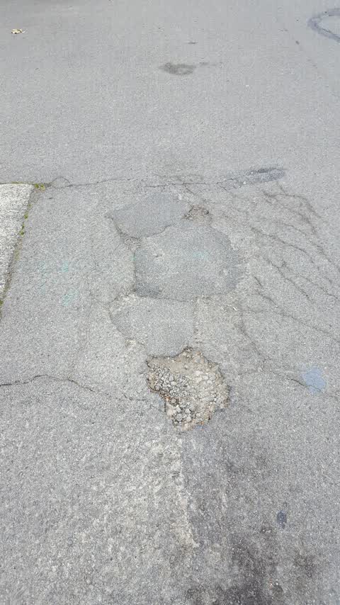 Roading/Streets, a report photo