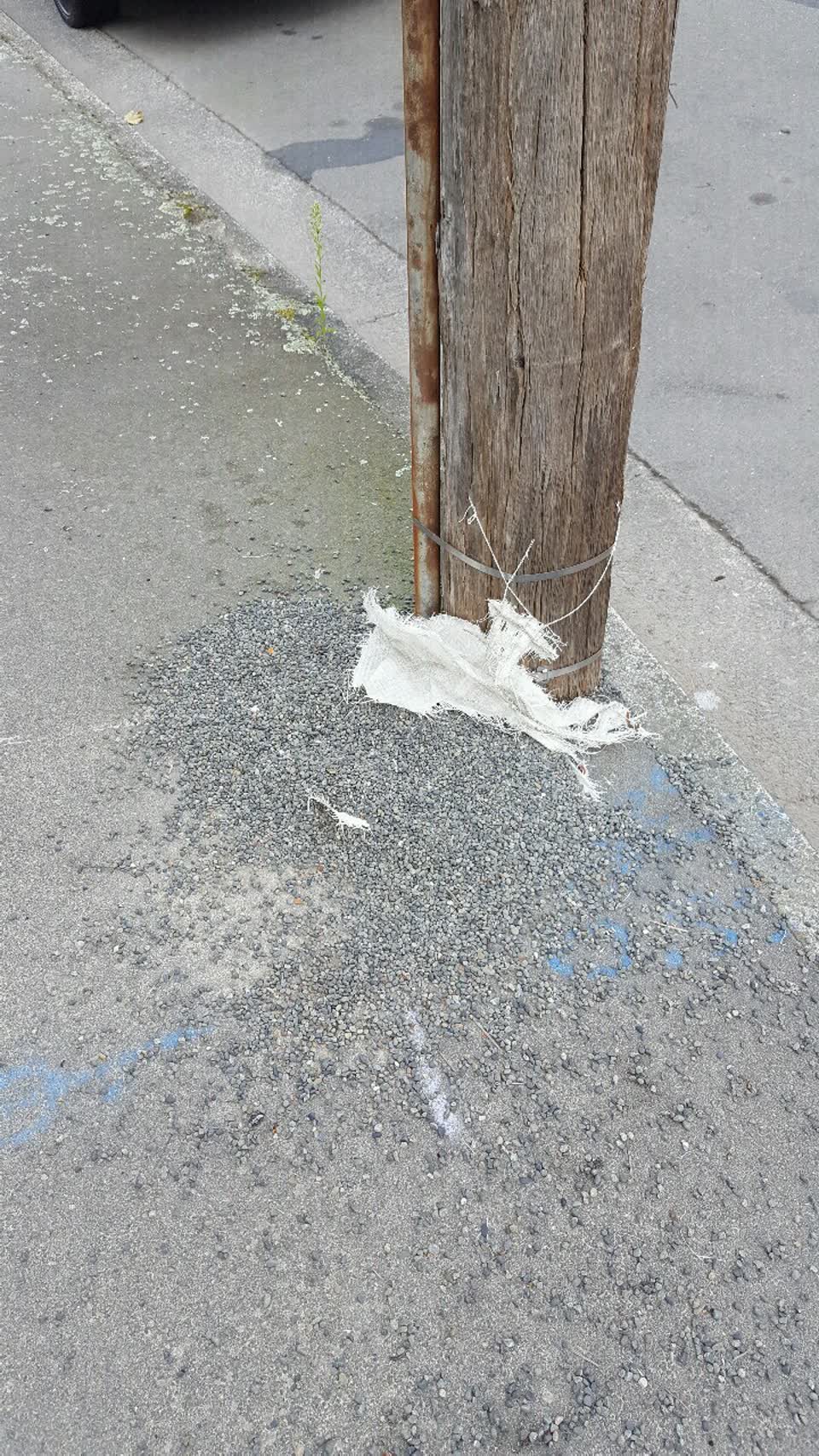 The photograph attached to this roading/streets report