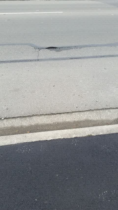 Roading/Streets, a report photo